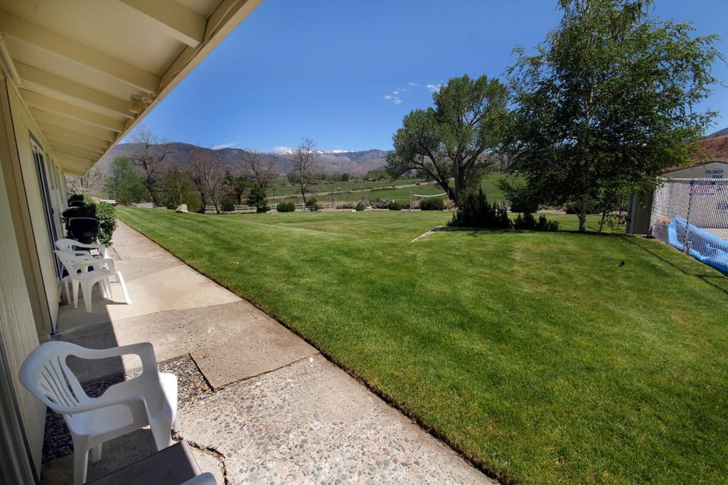 Meadowcliff Lodge Coleville Εξωτερικό φωτογραφία